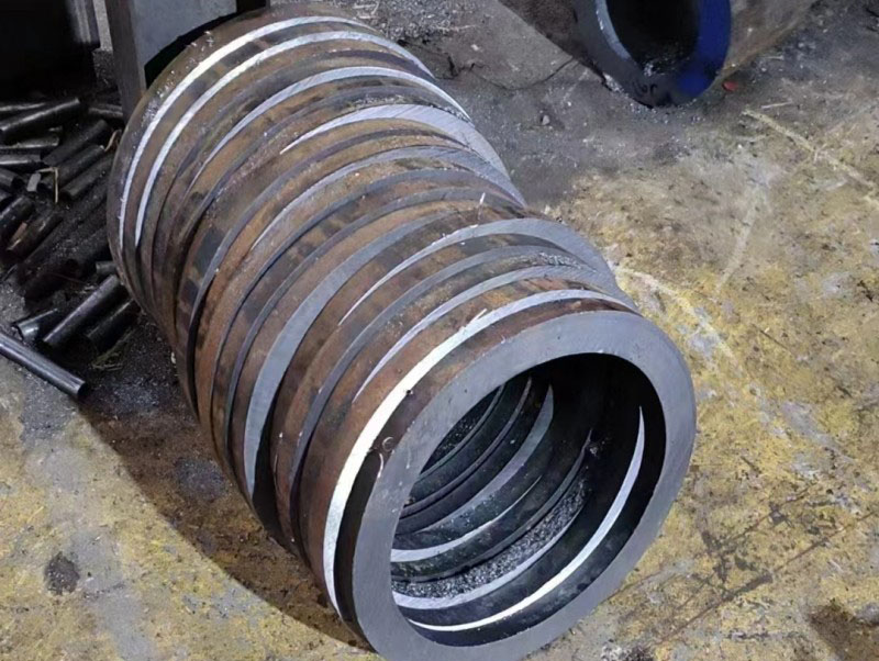 开平30CrMo无缝钢管切割